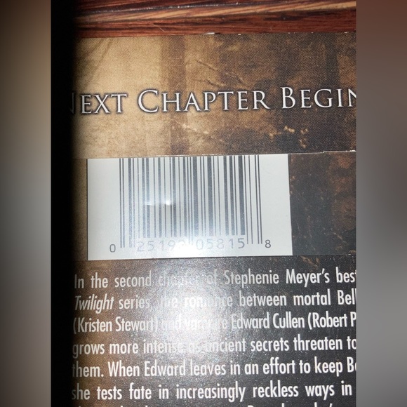 Twilight New Moon- two Disc Special Edition Set - Picture 3 of 5